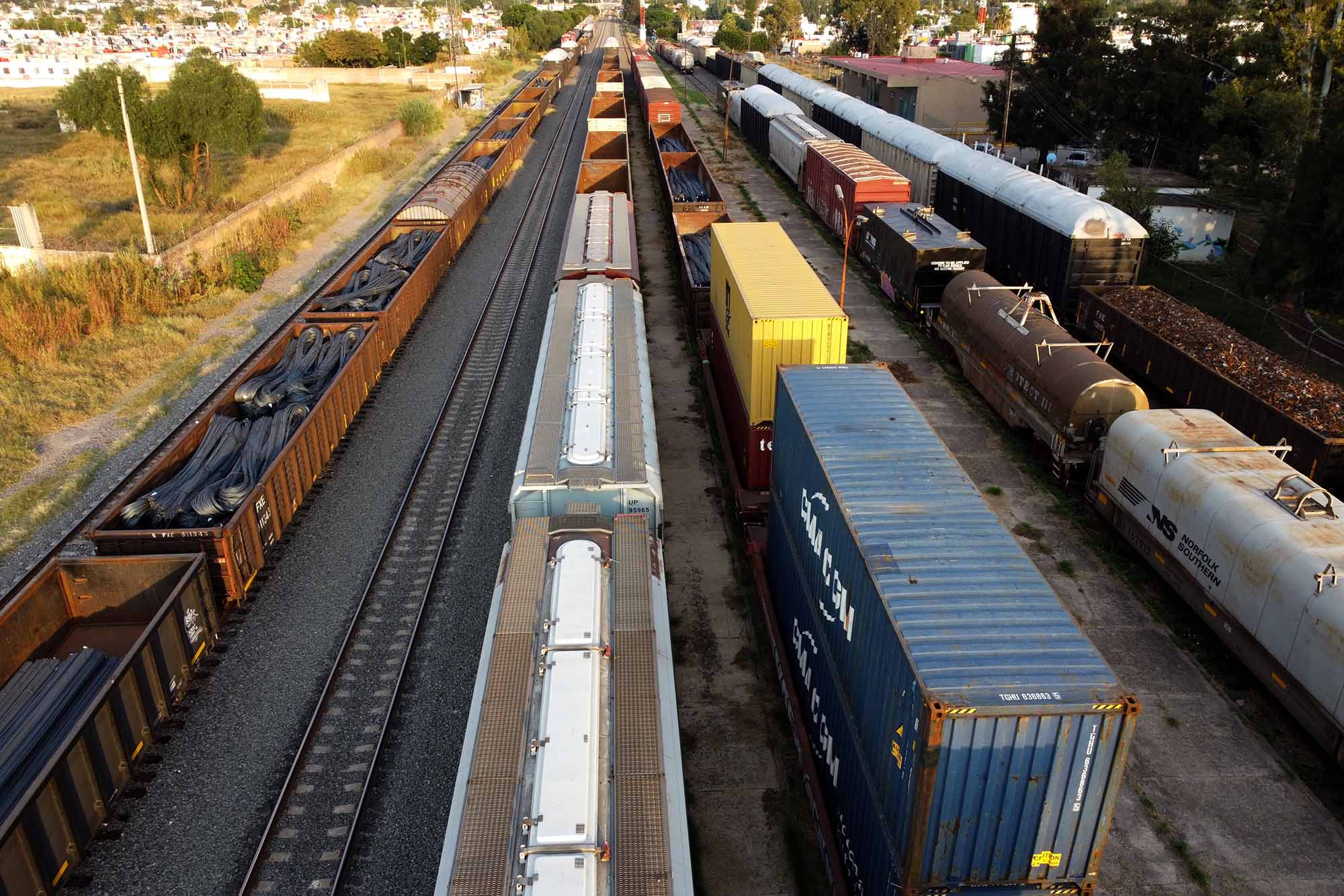 Trenes estacionados en Celaya, en el estado mexicano de Guanajuato.